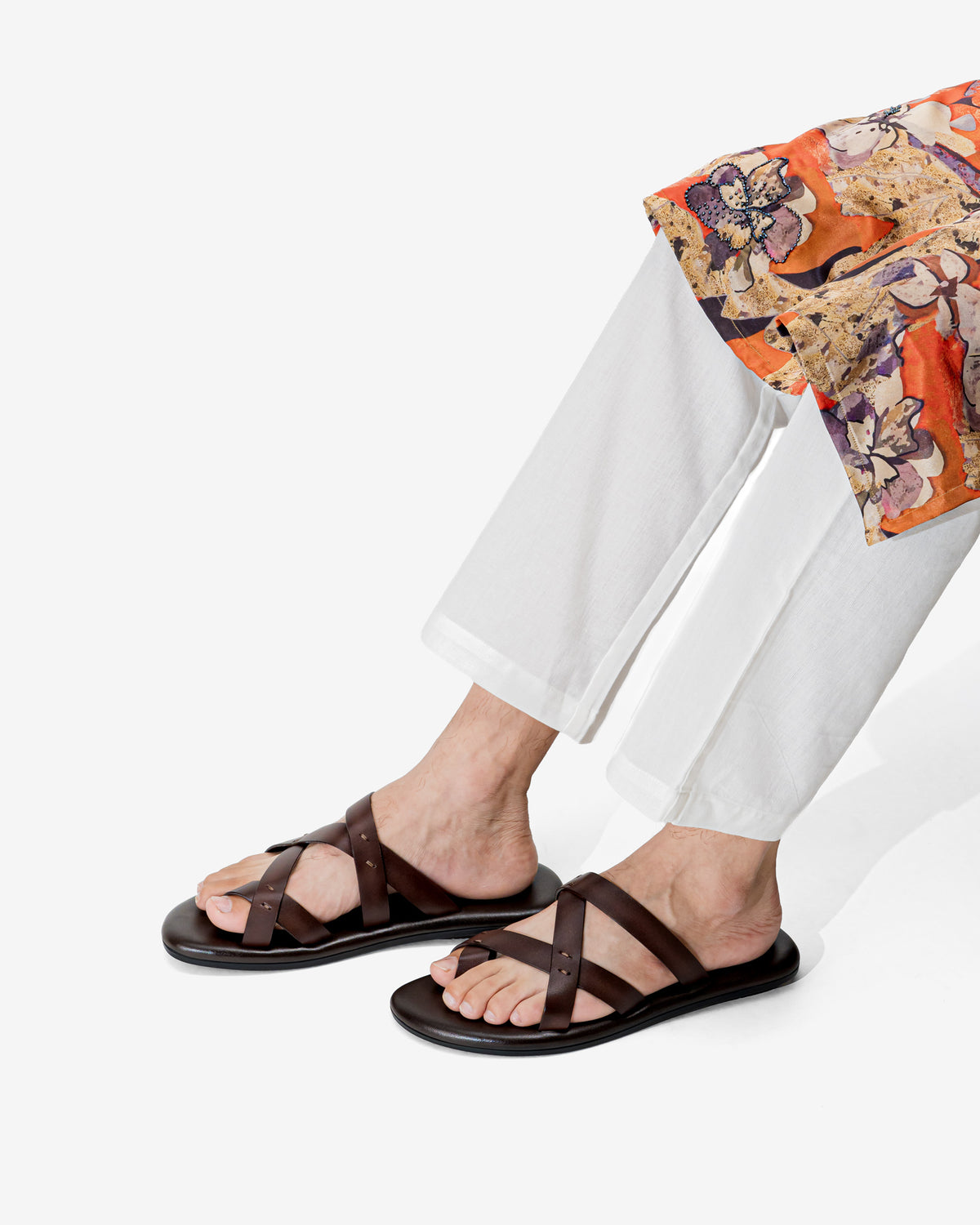 Akaar Sandal
