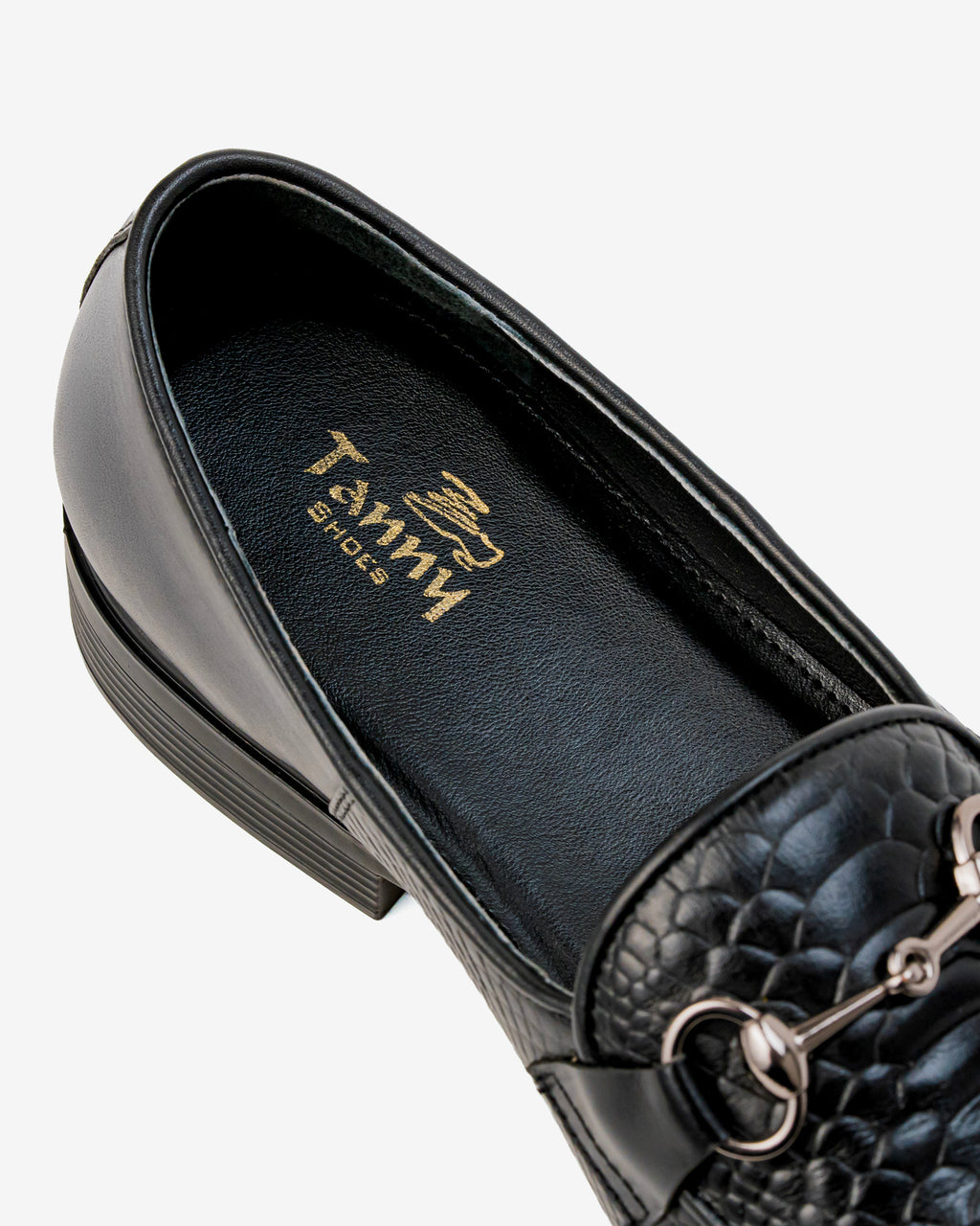 Croc Buckle Black