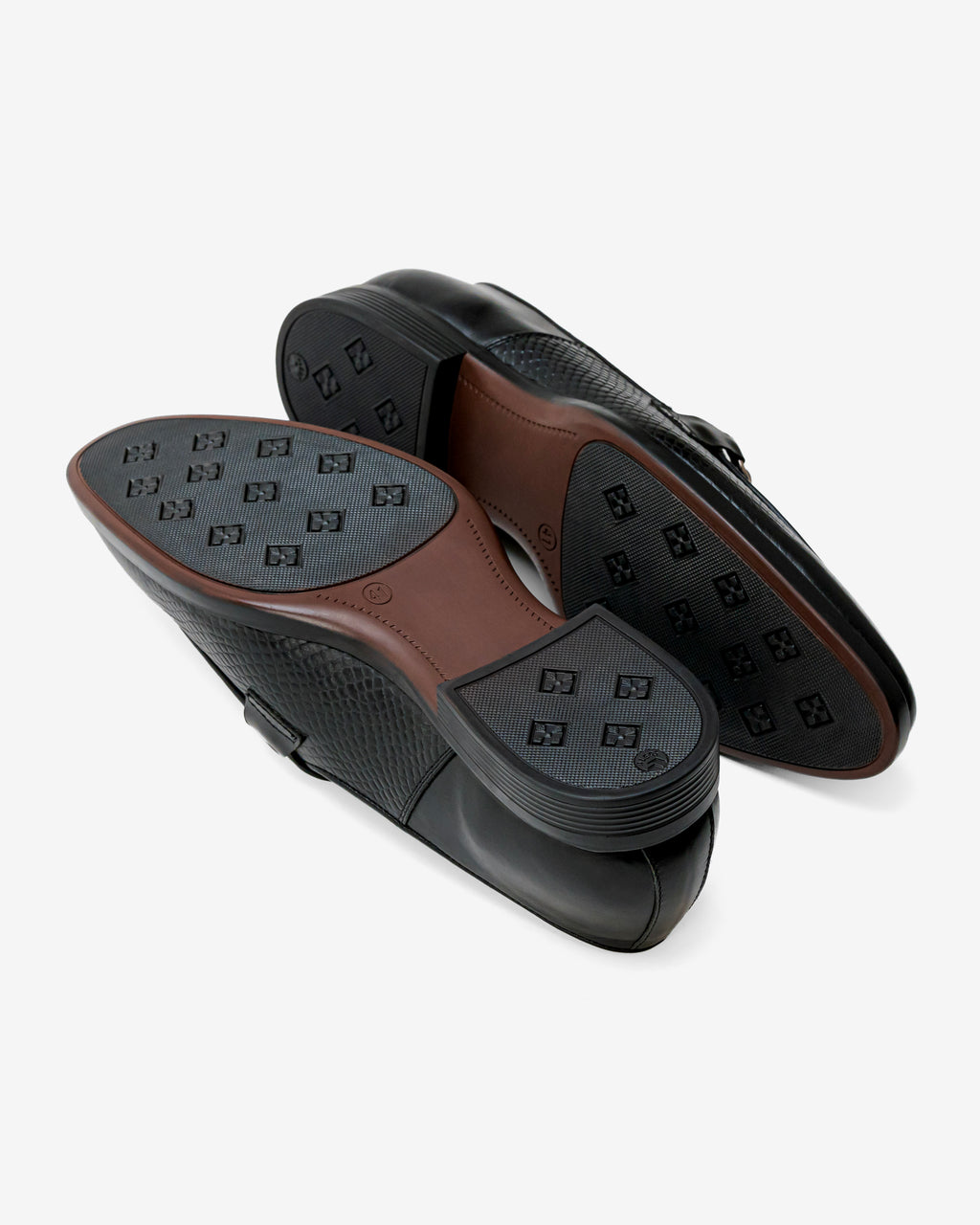 Croc Buckle Black