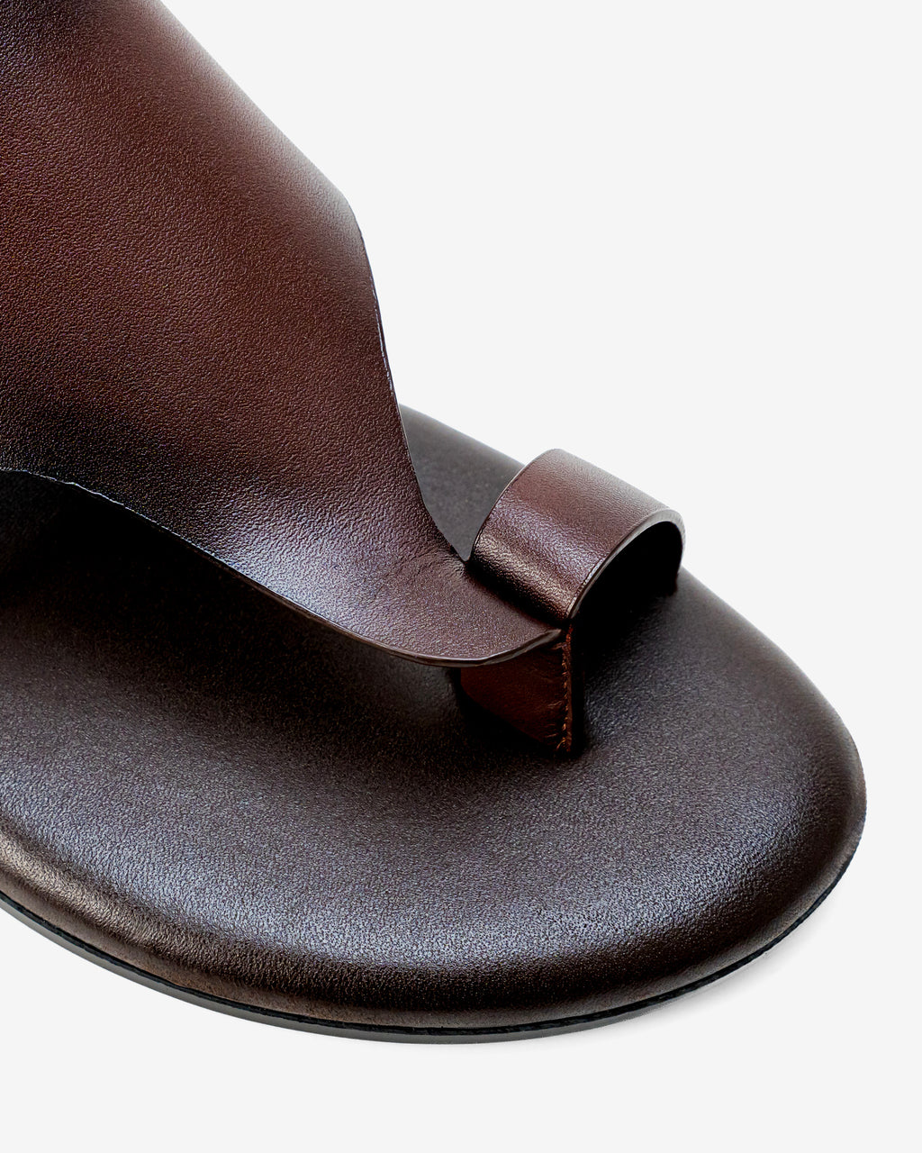 Soot Toe Ring Sandal